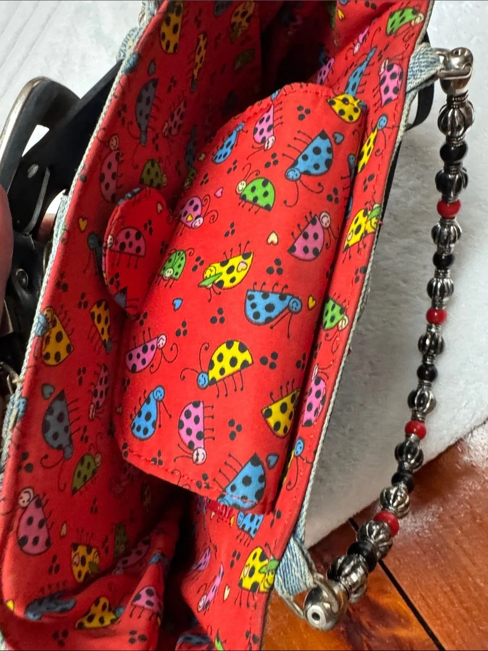 Vintage Rustic Faded Denim Ladybug Shoulder Bag with Beaded Strap. Rare to Find - Picture 4 of 9